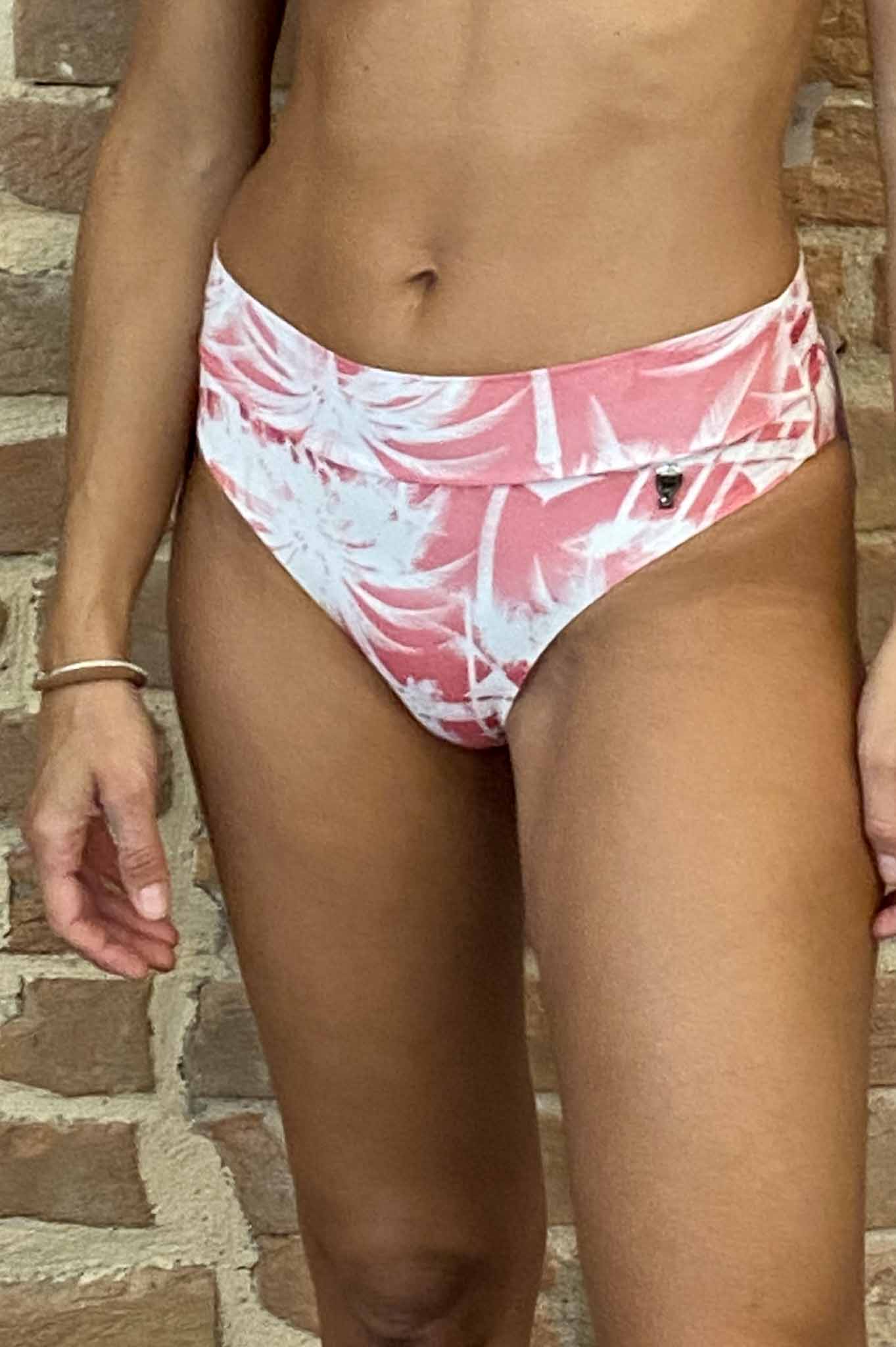 Malibu Bikini Cherry Palms
