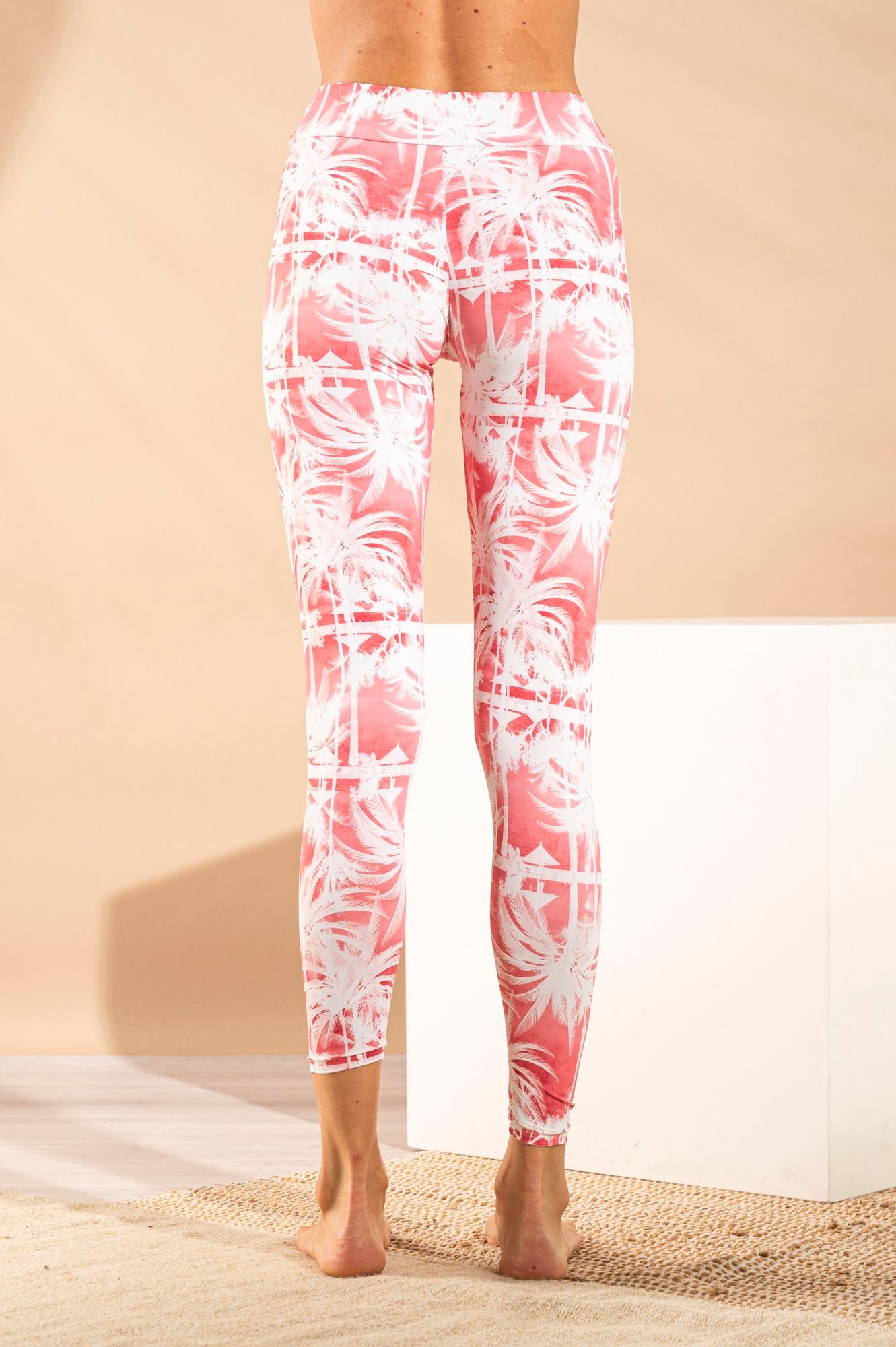 Second Skin Beach Leggings Cherry Palms